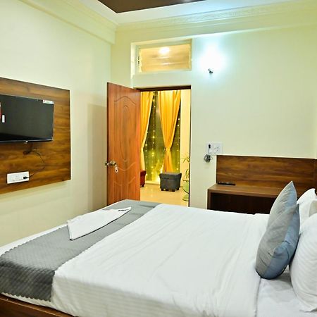 Hotel Boss Palace Mysore Luaran gambar