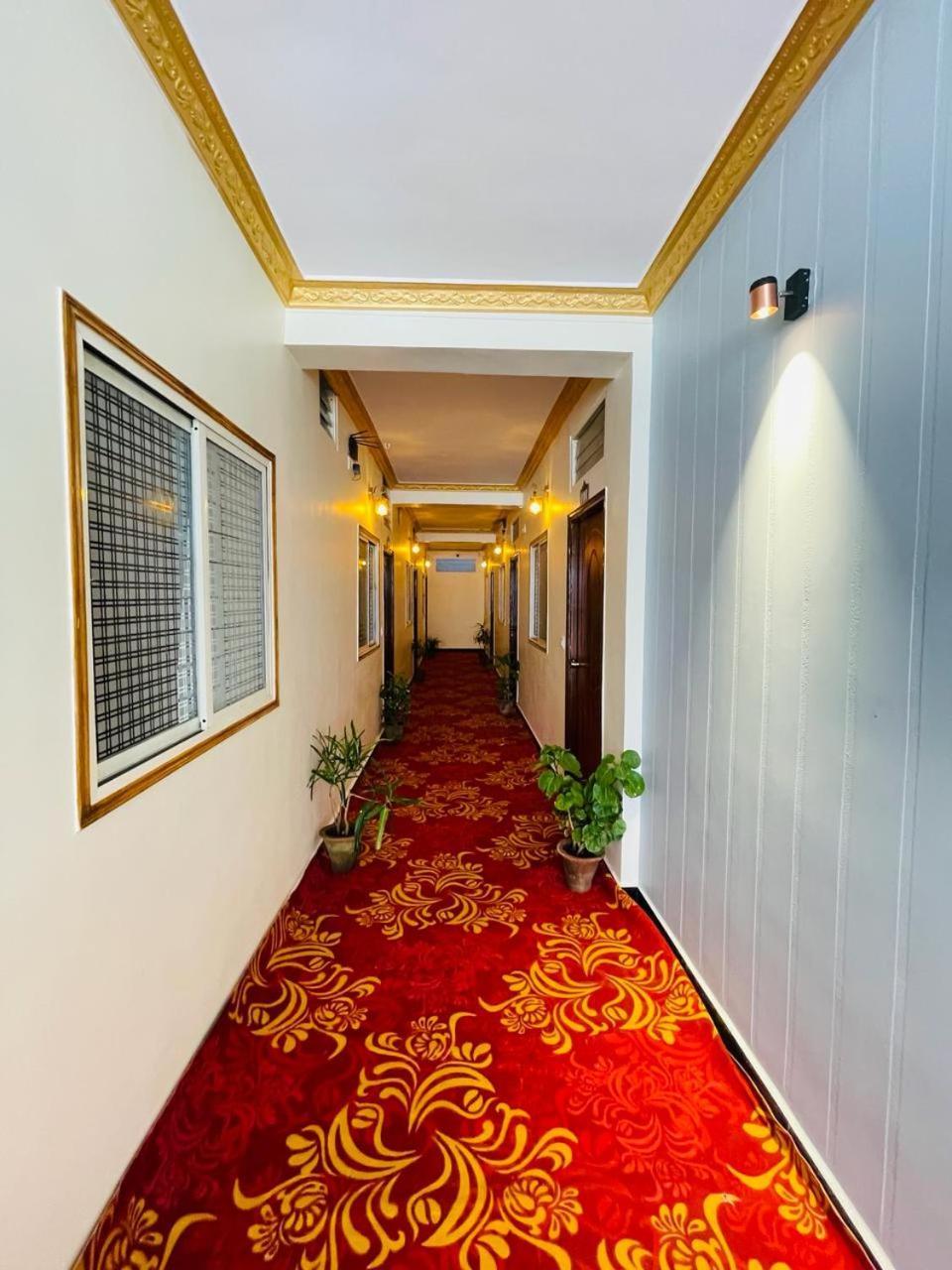 Hotel Boss Palace Mysore Luaran gambar